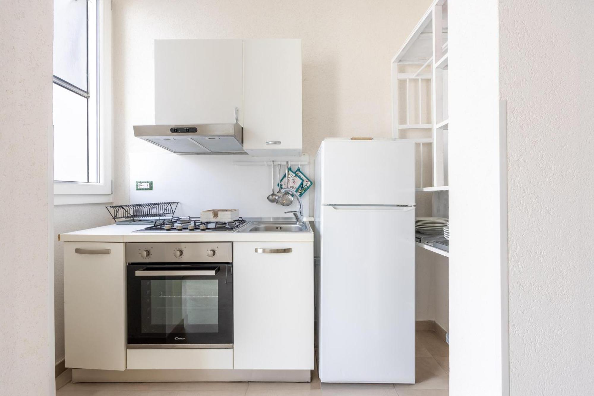 La Casa Di Zia Dedera Lägenhet Torre Santa Sabina Exteriör bild