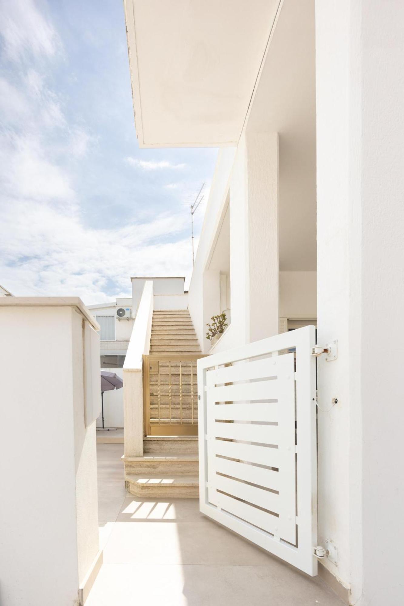 La Casa Di Zia Dedera Lägenhet Torre Santa Sabina Exteriör bild